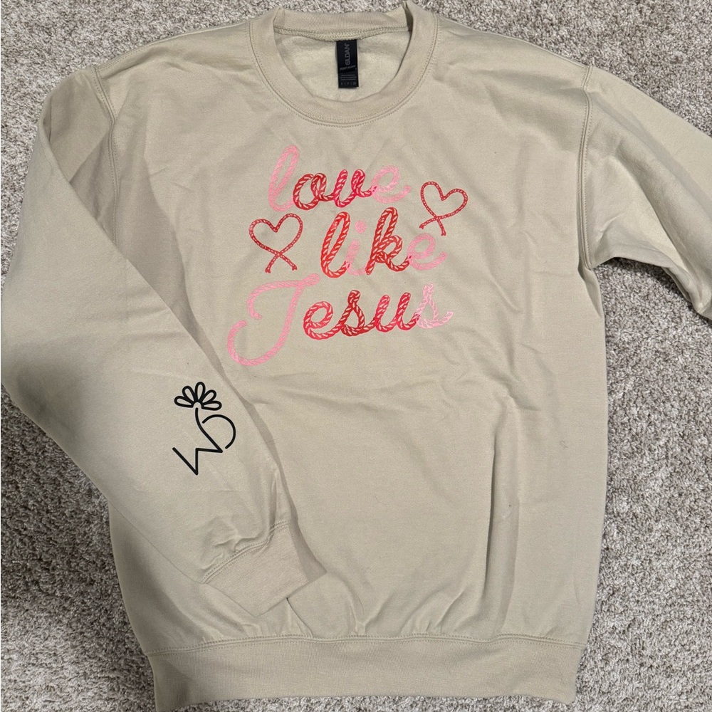 Beige Sweatshirt with Pink 'Love Like Jesus' Print